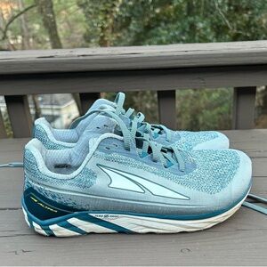 Altra Torin 4 Plush Running Shoes